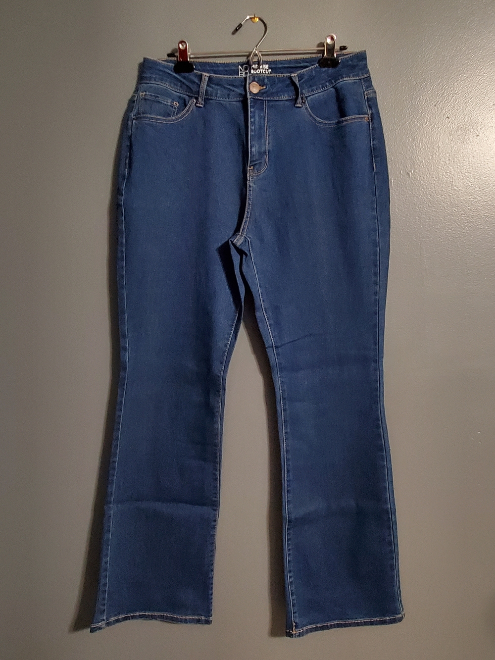 NWT NOBO Women's Dark Blue Bootcut Jeans Size 17